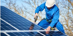 Installation Maintenance Panneaux Solaires Photovoltaïques à Plessix-Balisson